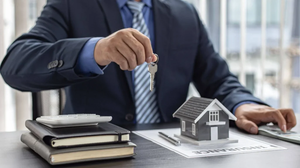 Setting evaluation criteria for a commercial property management proposal